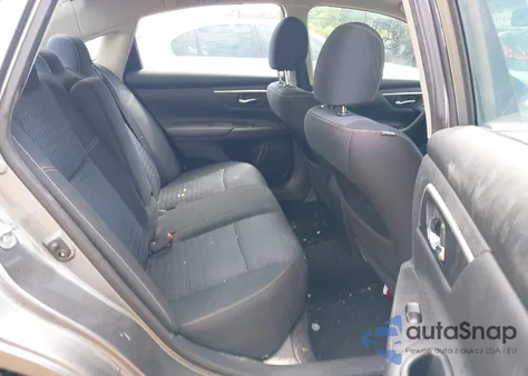 2016 Nissan Altima 2.5 Sv z USA, uszkodzony, nr VIN 1N4AL3AP2GC156760